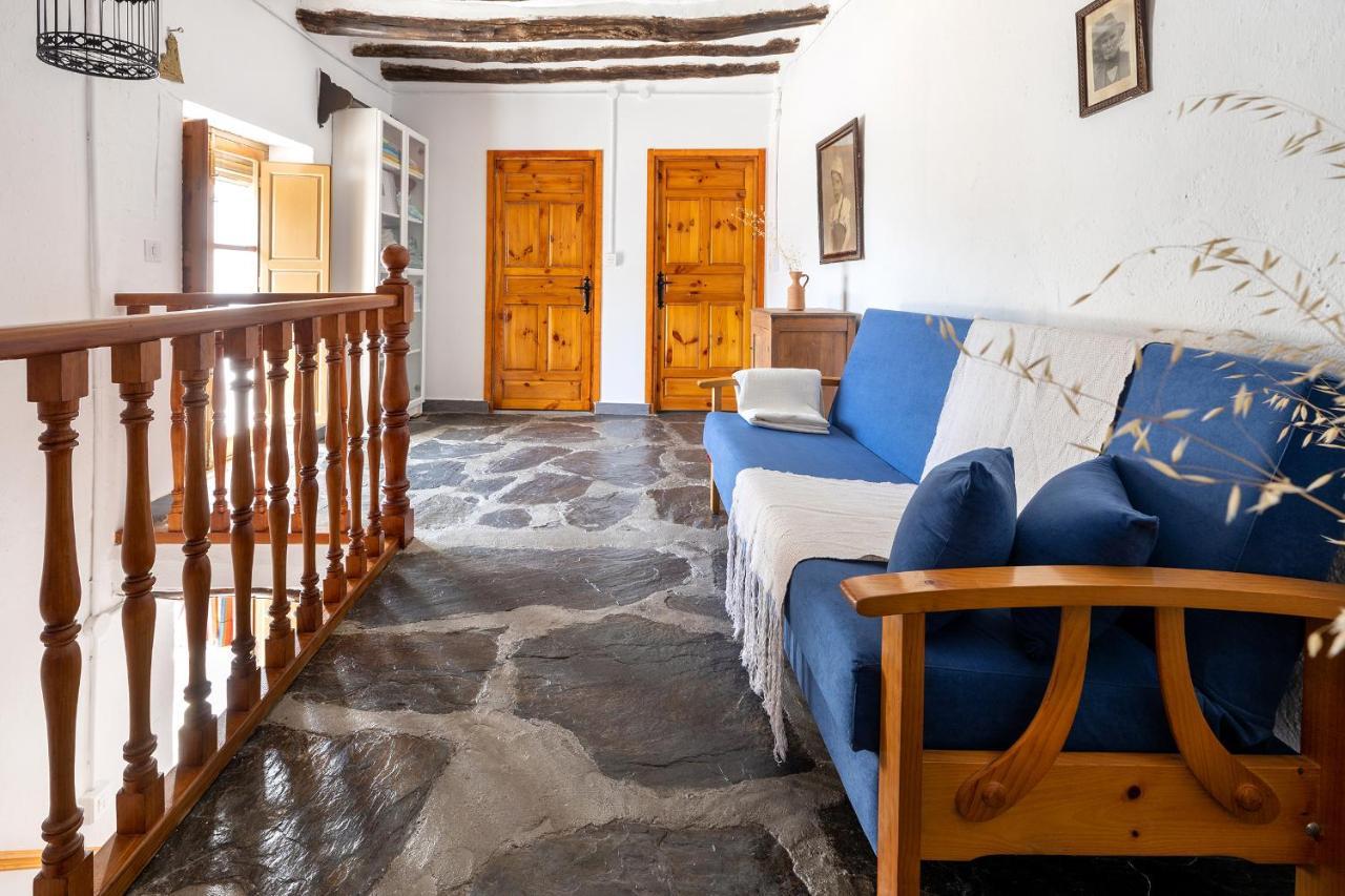 Casa Rural El Fuerte De Atabuey Trevélez 外观 照片