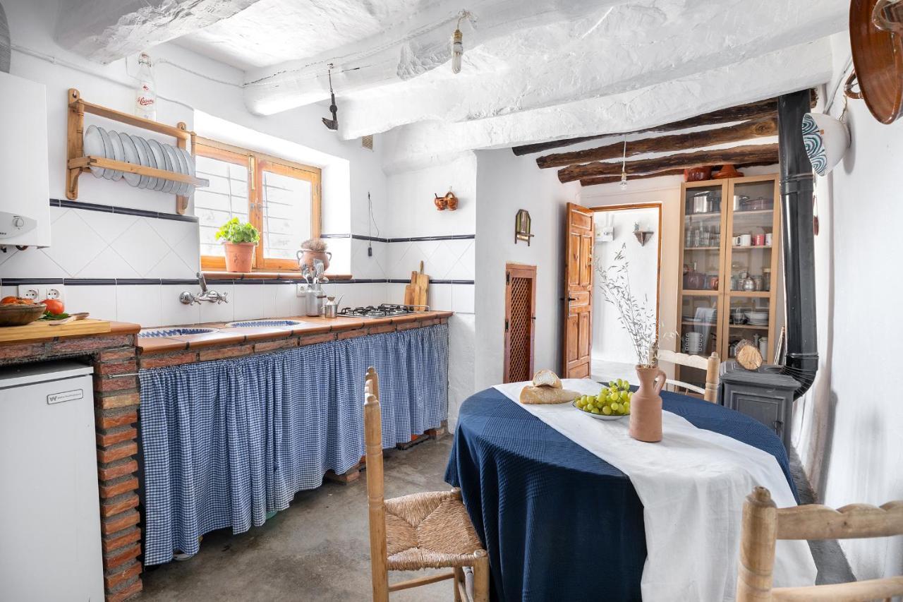 Casa Rural El Fuerte De Atabuey Trevélez 外观 照片