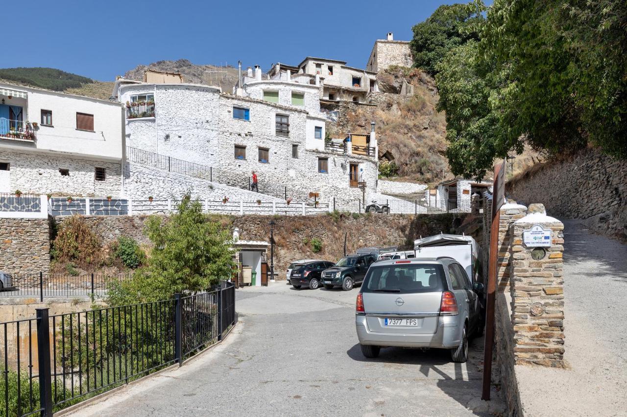 Casa Rural El Fuerte De Atabuey Trevélez 外观 照片