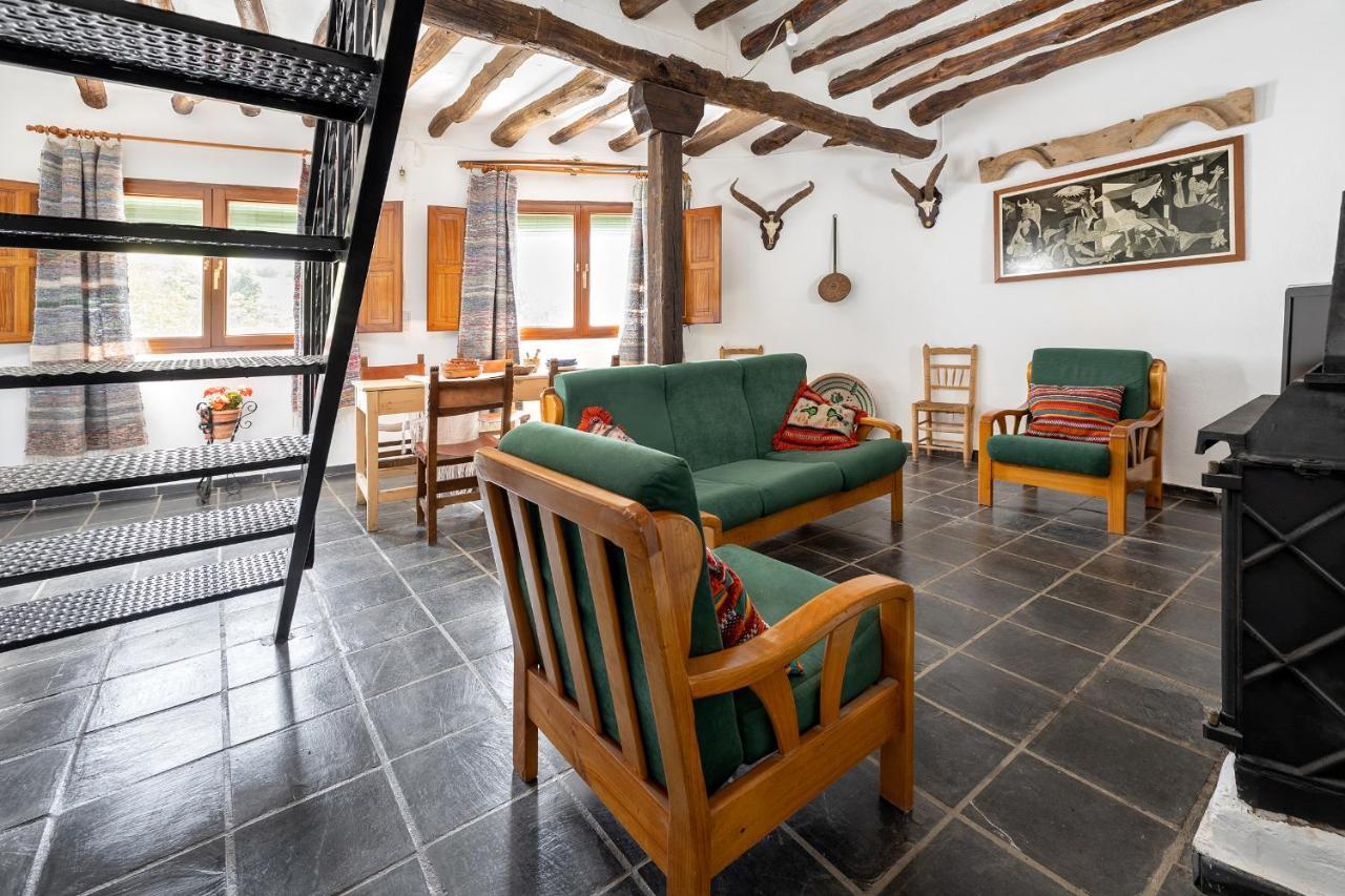 Casa Rural El Fuerte De Atabuey Trevélez 外观 照片
